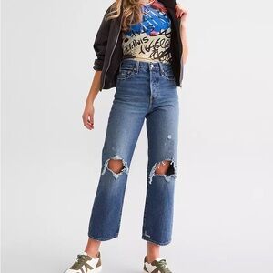 Levi’s Ribcage Ankle Straight